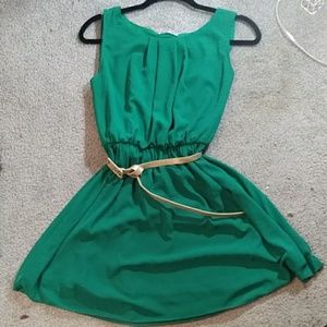 Green casual dress